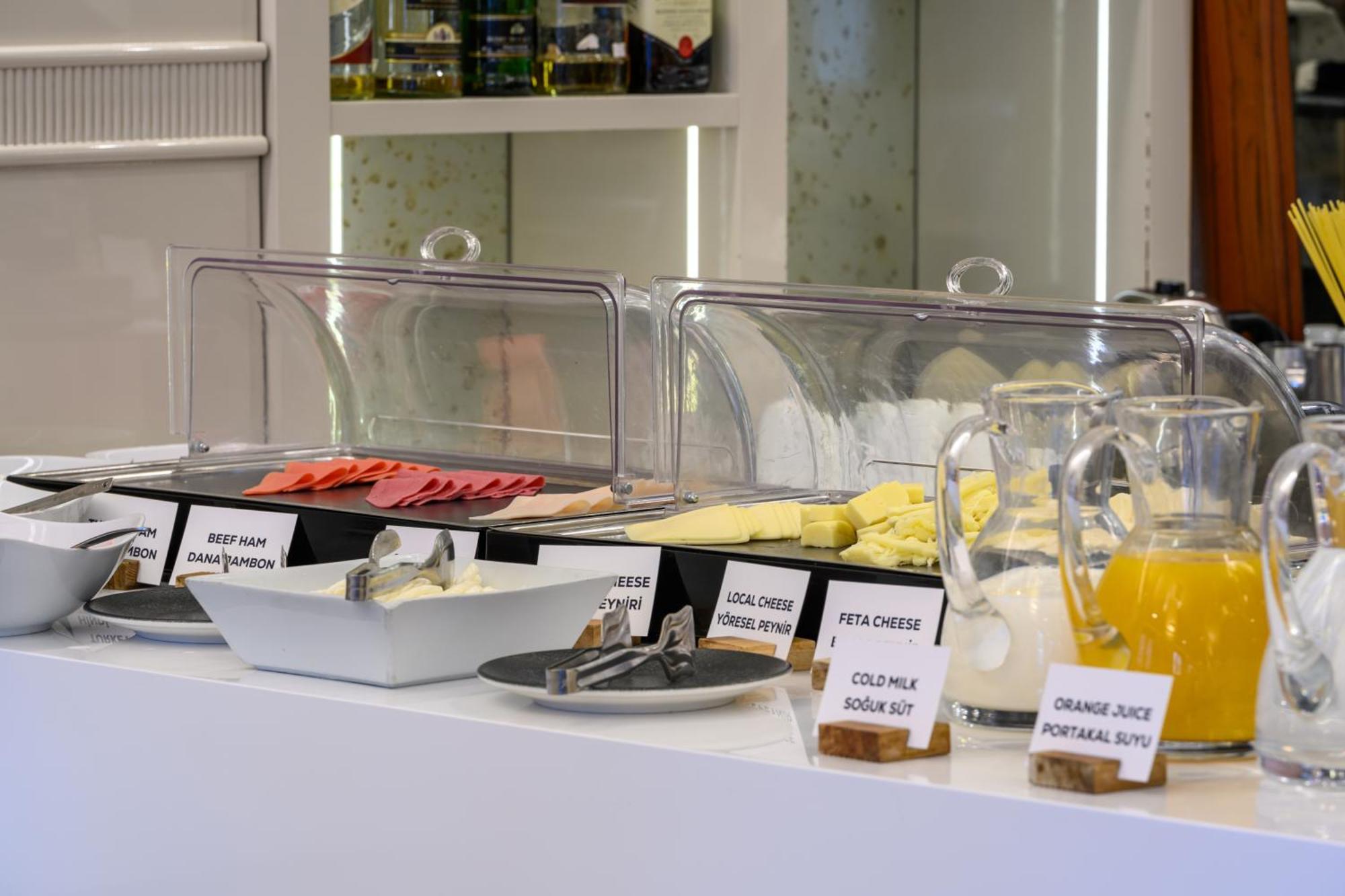 参议员塔克西姆酒店 伊斯坦布尔 外观 照片